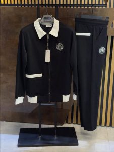 Ensemble Tennis Lacoste Vintage – Édition “Old Money”